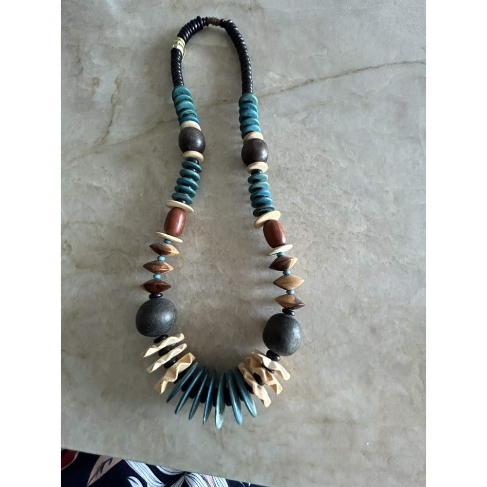 Vtg Chunky Necklaces One Mixed Metal 3 Strand And A Wood Piece Made Philippines - Picture 5 of 16